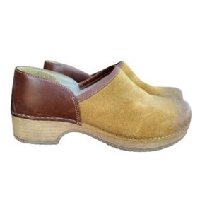 39 Dansko Brenna Burnish Tan Brown Leather Professional Clog Slip On Women 8.5 9